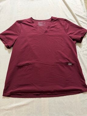 FIGS Women’s Scrub Top XXL Burgundy Wine